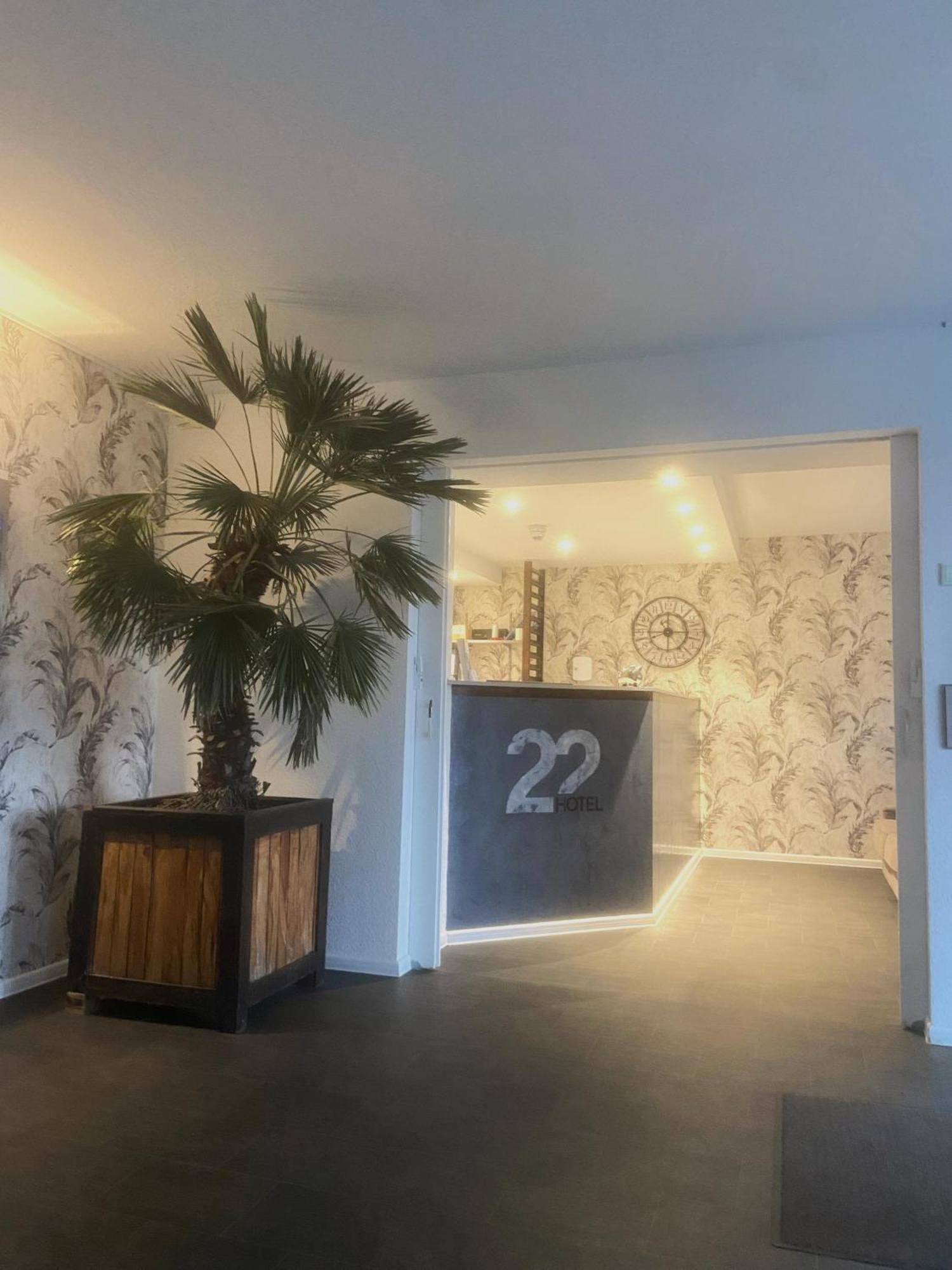 Hotel 22 Dessau-Rosslau Exteriör bild